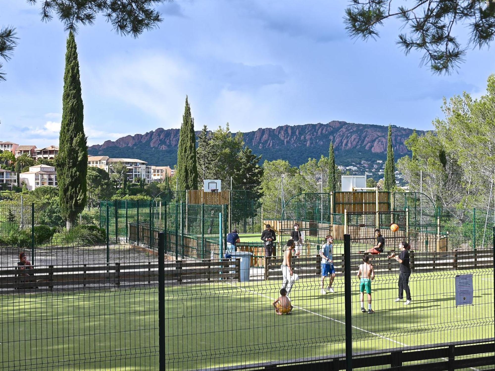 Apartment Village Cap Esterel - Le Village-81 By Interhome Saint-Raphaël Exterior foto